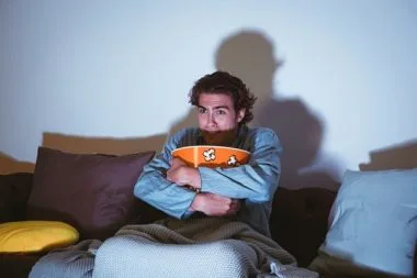 Je bent niet verslaafd aan thrillers, je bent verslaafd aan onzekerheid